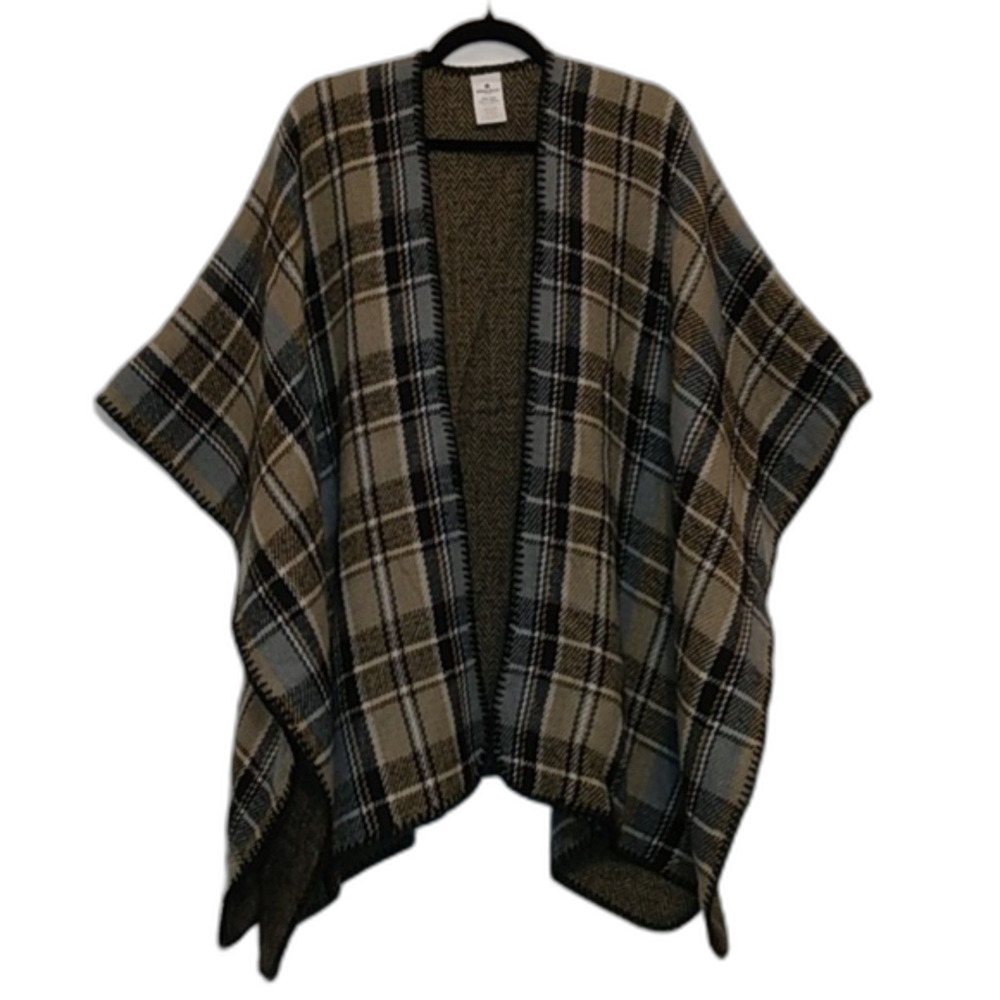 Woolrich Reversible Plaid/Herringbone Blanket Wrap Shawl Cape Women One Size